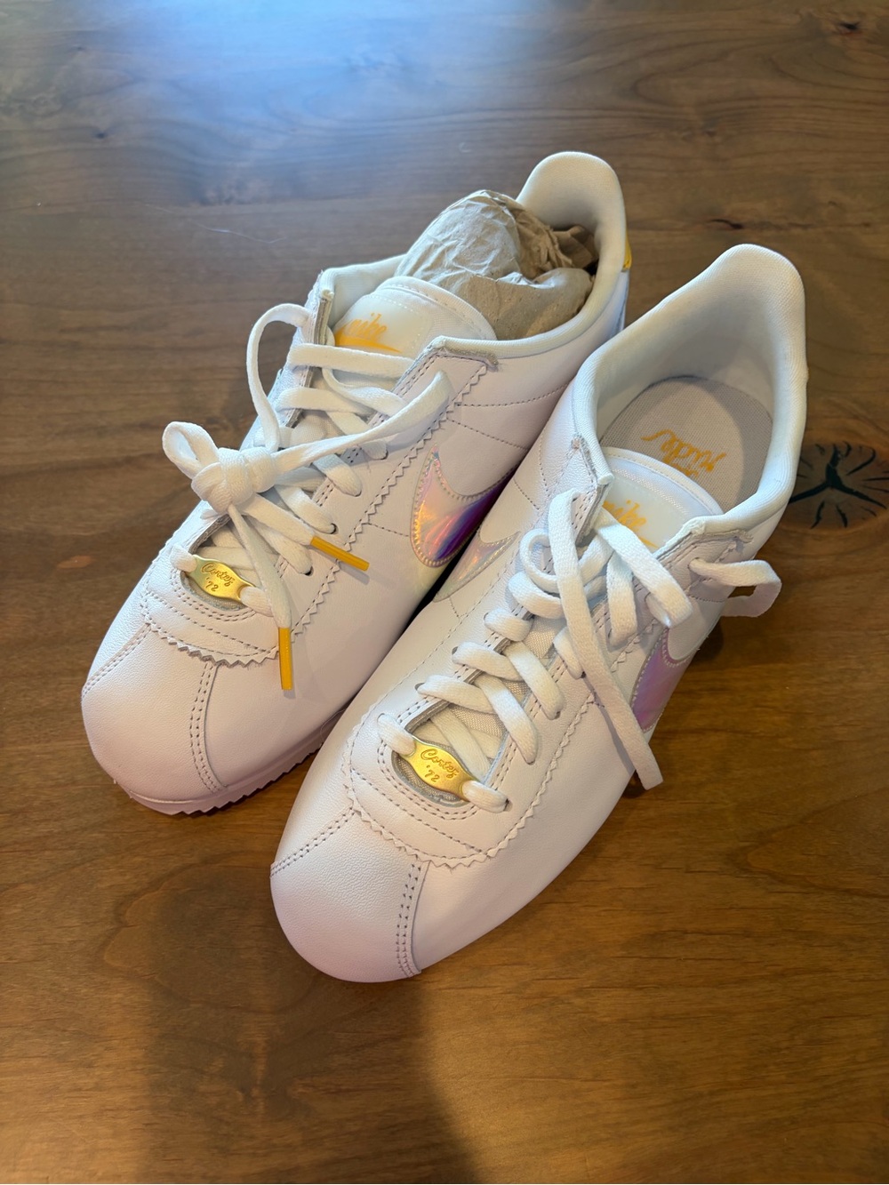 NIB Nike Women's Classic Cortez 'White Topaz Gold' CI9914-100 Size 10 - Picture 2 of 10